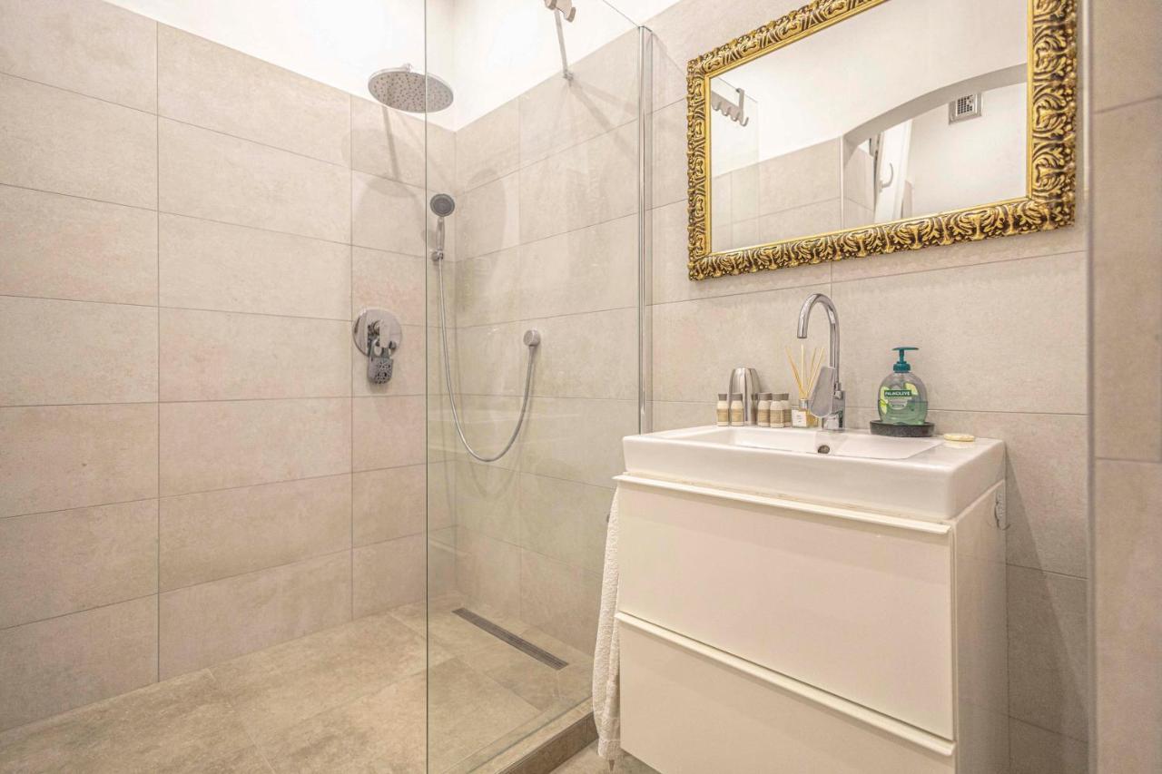 Casa Iaia Apartment Budapest Bagian luar foto